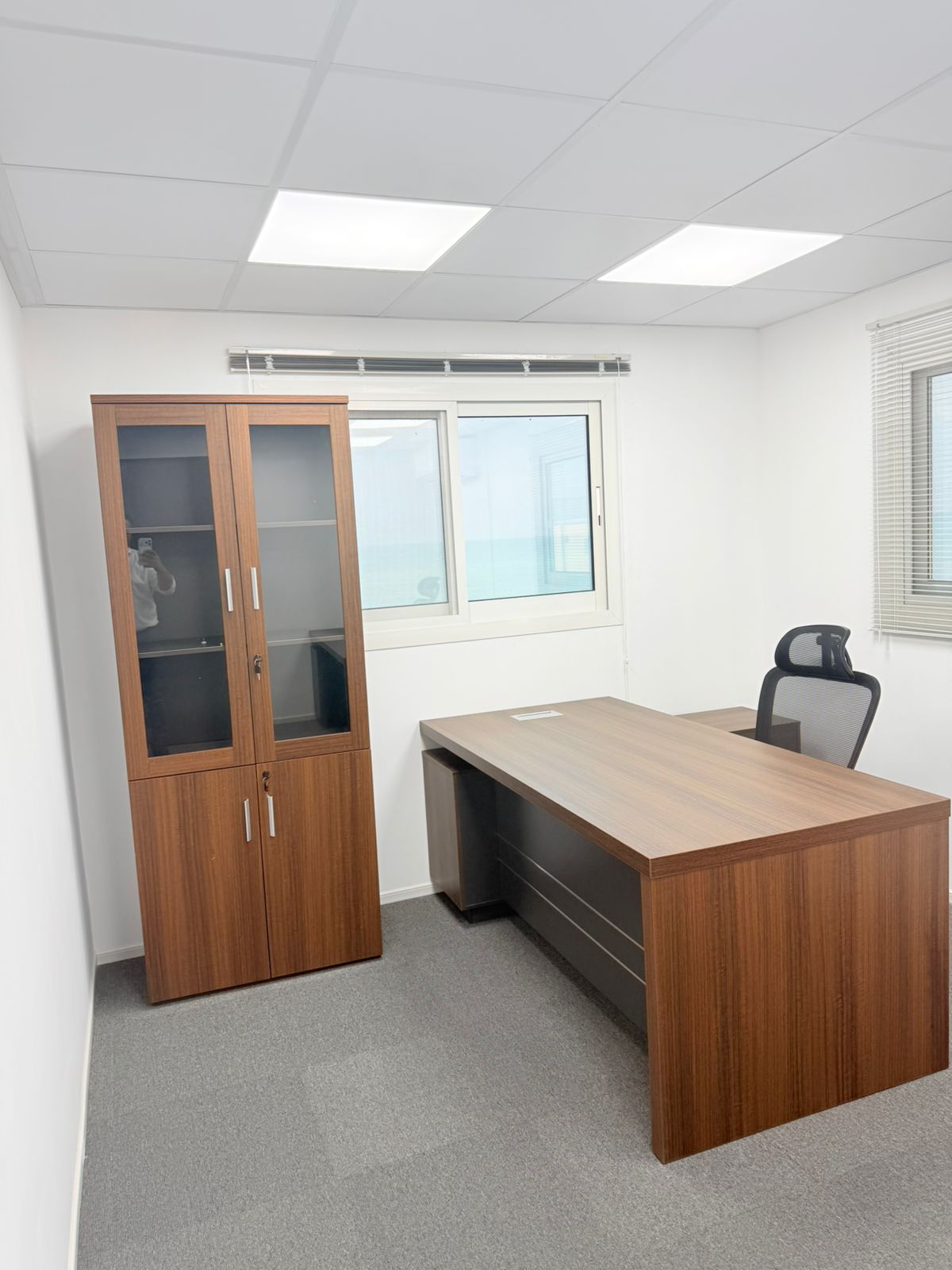 INFINI HOMES Office Table L Shape UAE - Model Apex-200 Walnut Grey 200x160cm Return Table Dubai Abu Dhabi Sharjah