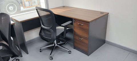 L Shaped Office Desk 140cm - Modern Executive Table with Drawers UAE | Walnut Grey