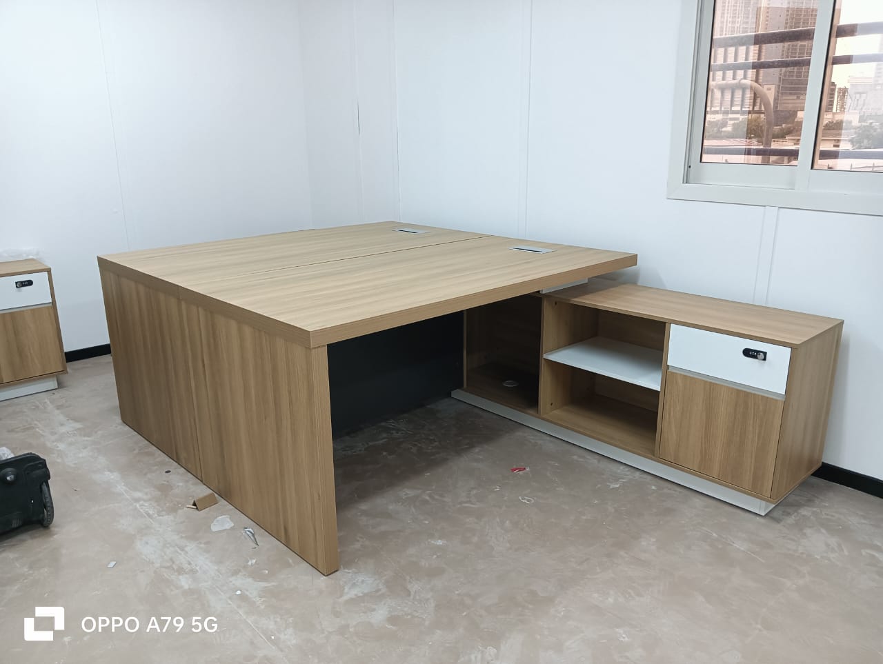 L-Shaped Office Desk 200x160cm - Executive Corner Table with Drawer & Storage | Oak White | UAE