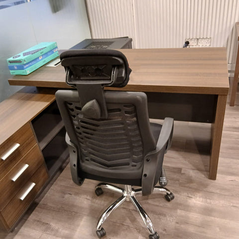 Medium Back Office Chair with Headrest UAE | Ergonomic Chrome Base | Dubai Abu Dhabi | IH 5003