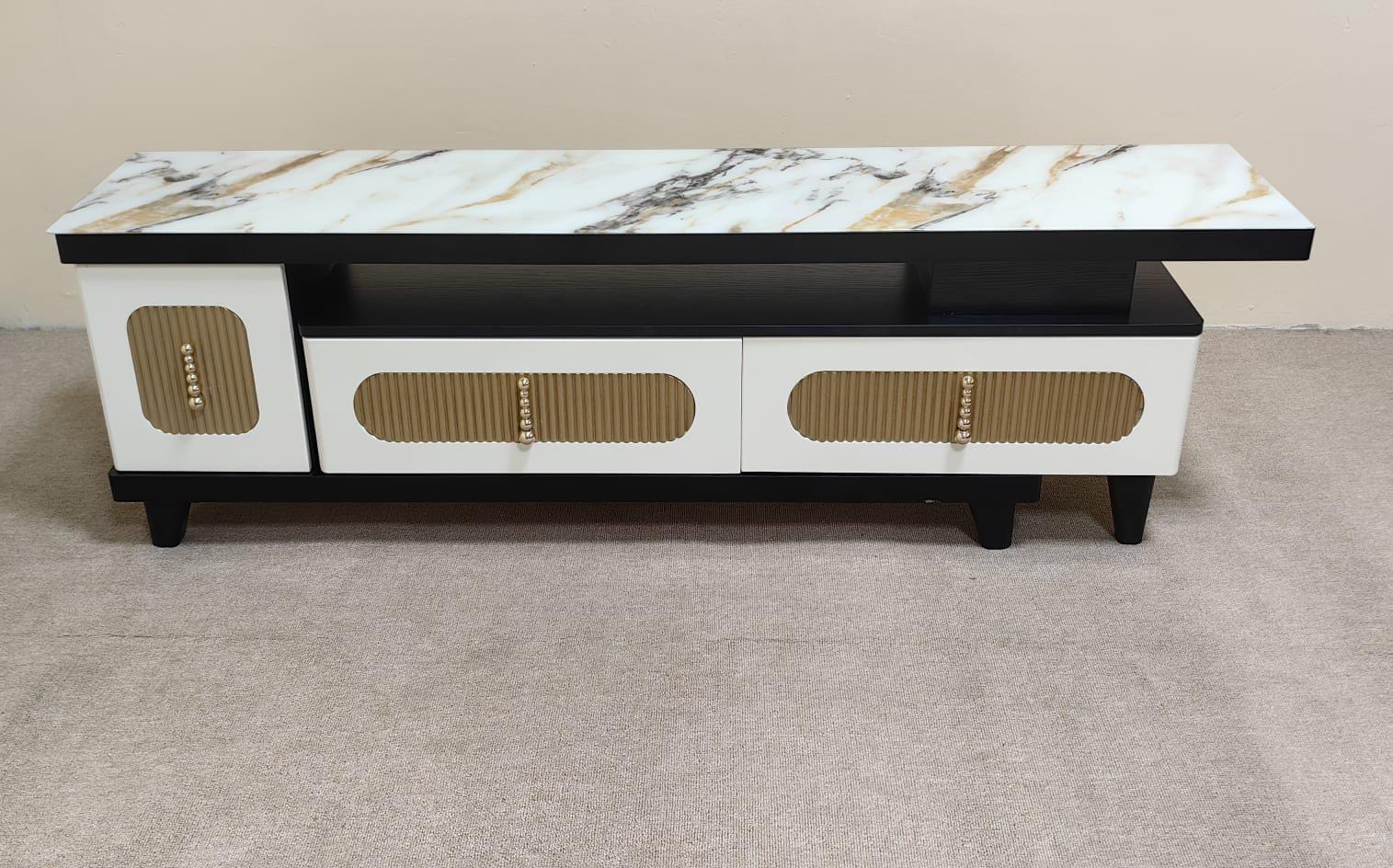 High Gloss TV Stand with 4mm Glass Top | 150cm | IH TV 180B