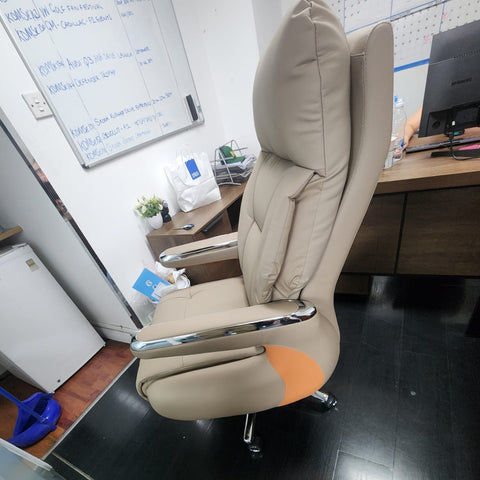 Premium PU Leather Recliner Office Chair with Chrome Base - UAE Stock | IH 6079