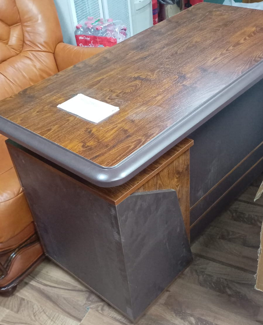 IH 234-1.2M Golden Oak Brown Office Table | 120cm Work Desk UAE