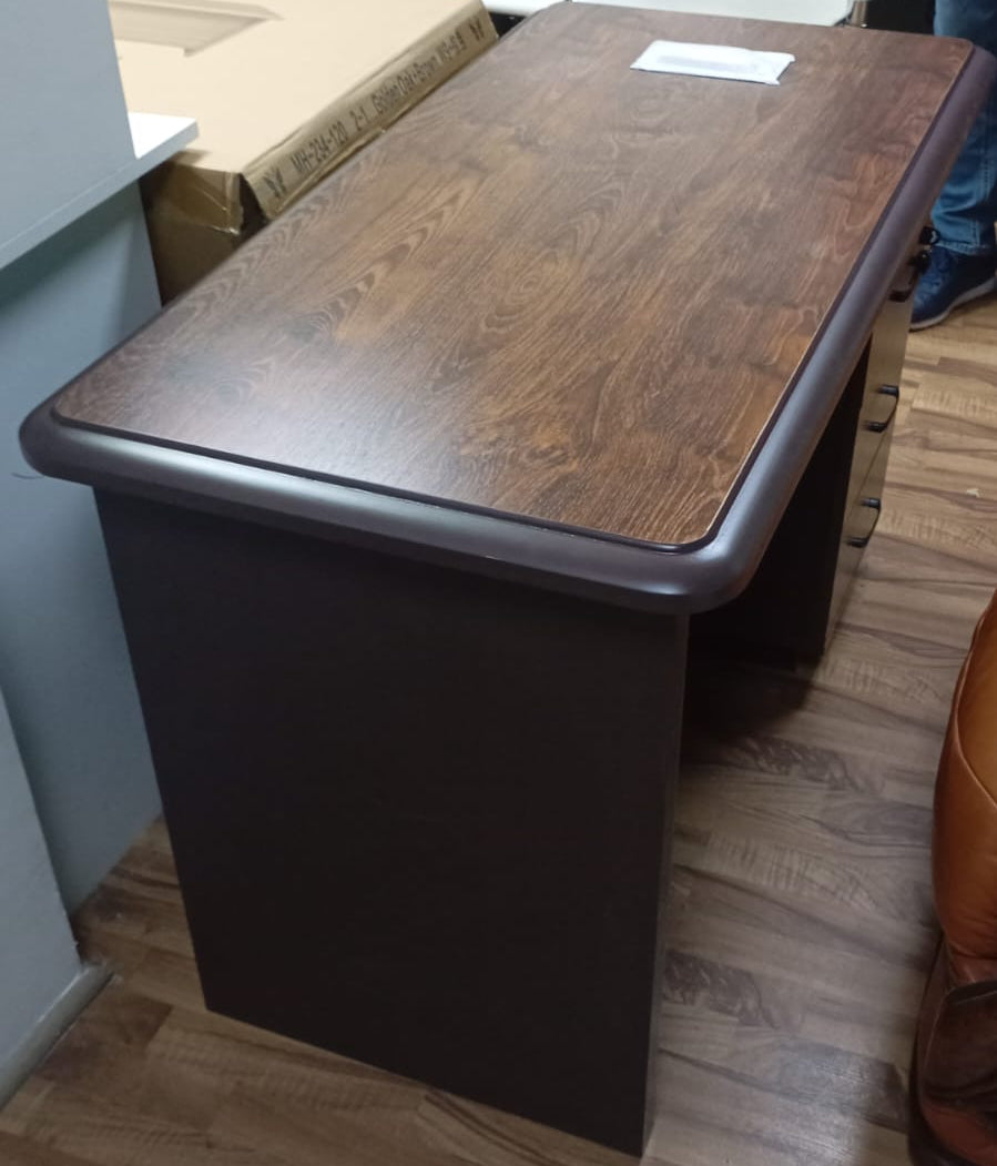 IH 234-1.2M Golden Oak Brown Office Table | 120cm Work Desk UAE