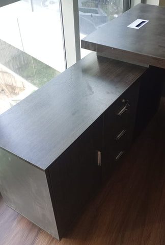 L-Shape Office Desk 1.8m Coffee Grey | Premium Executive Desk UAE